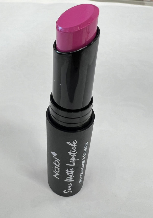 Semi Matte Fuchsia Lipstick