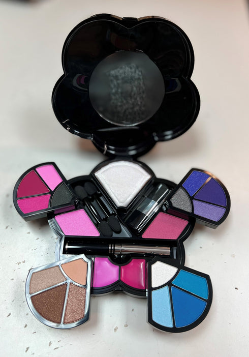 Make Up Kit Shimmer & Matte 10 Eyeshadows