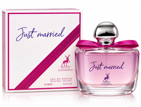 Just Married by Maison Alhambra